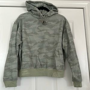 American Eagle cropped camo sweatshirt